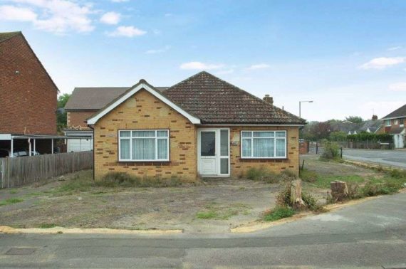 Homefield Road Walton On Thame...